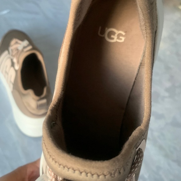 UGG WOMEN LA DAZE SNEAKERS - Picture 9 of 10